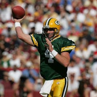 Five NFL stars who came out of retirement