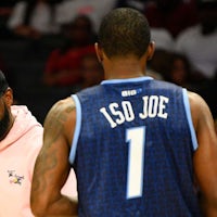 NBA Notebook: Covid absences lead to the return of familiar faces