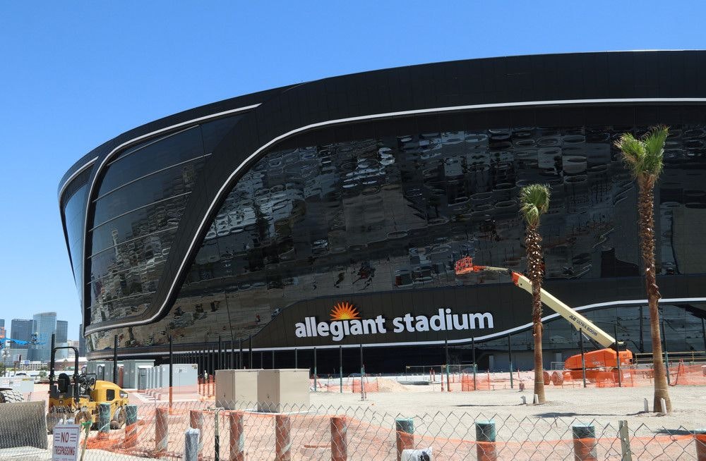 Retractable roof on Ford Field still under study