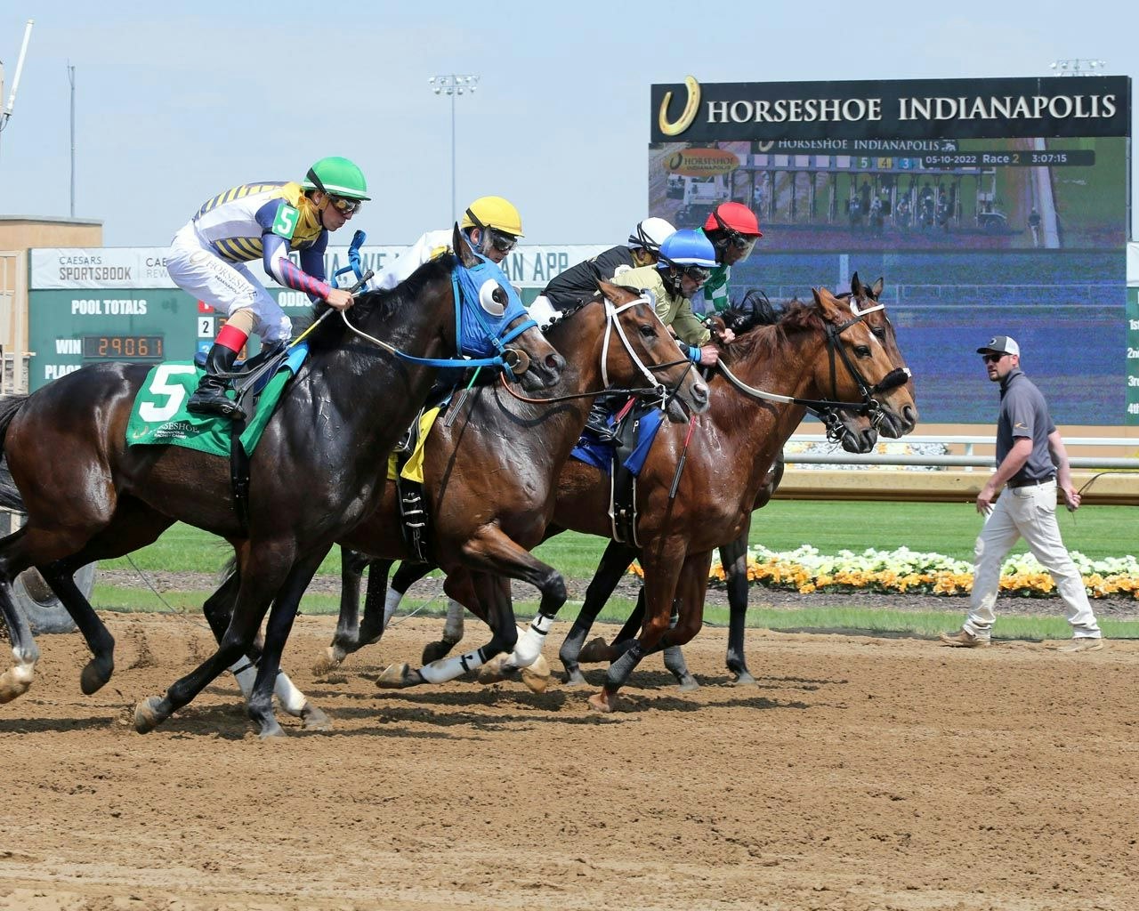 Horseshoe Indianapolis spot plays for Oct. 5 The TwinSpires Edge