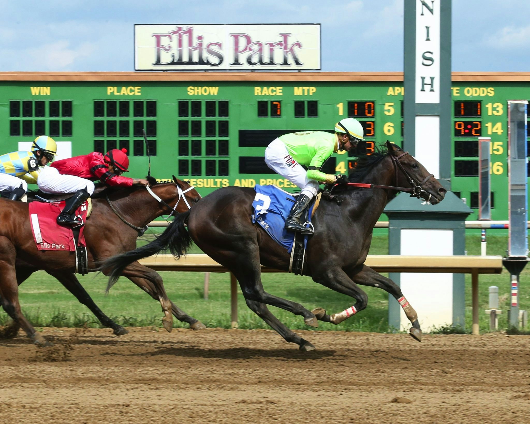 How to Bet the Iroquois Stakes The TwinSpires Edge