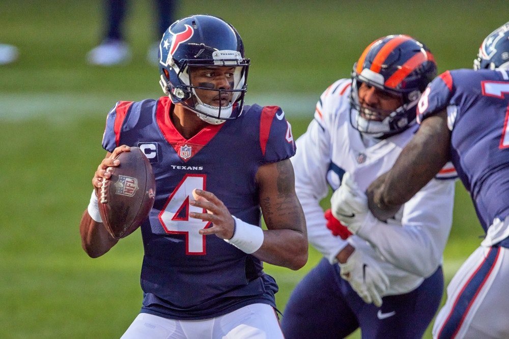 Watson throws 5 TDs, leads Texans past Dolphins