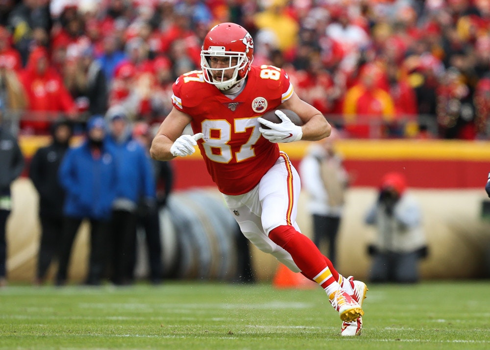 Chiefs center Creed Humphrey working to build on an impressive rookie  season - Arrowhead Pride