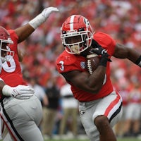 NCAAF Notebook: Georgia odds-on favorite to win title