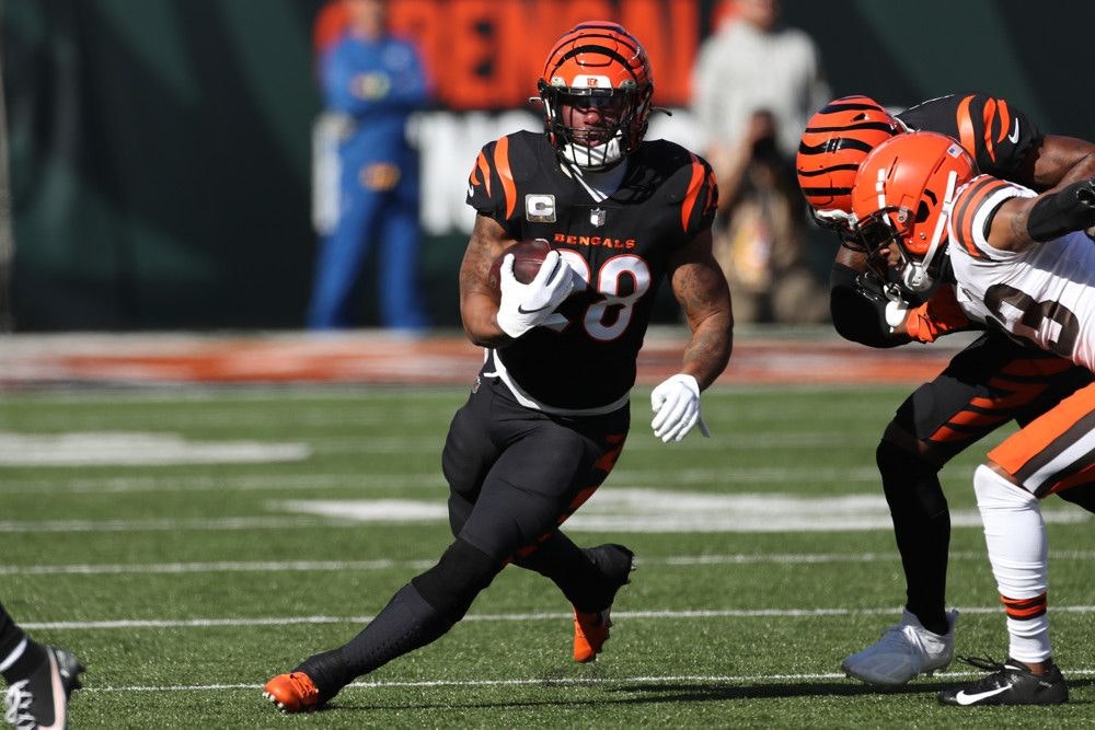 Joe Mixon player prop bets for Bengals vs. Steelers, Week 1