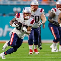 Patriots vs. Bills: The best player prop bets for Wild Card weekend