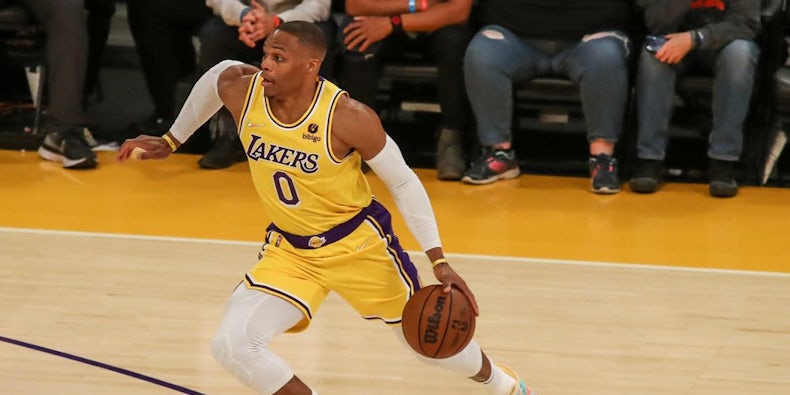 NBA Notebook: Lakers dysfunction at all-time high heading into trade deadline